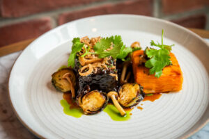 GINGER GLAZED BEEF SHORT RIBS